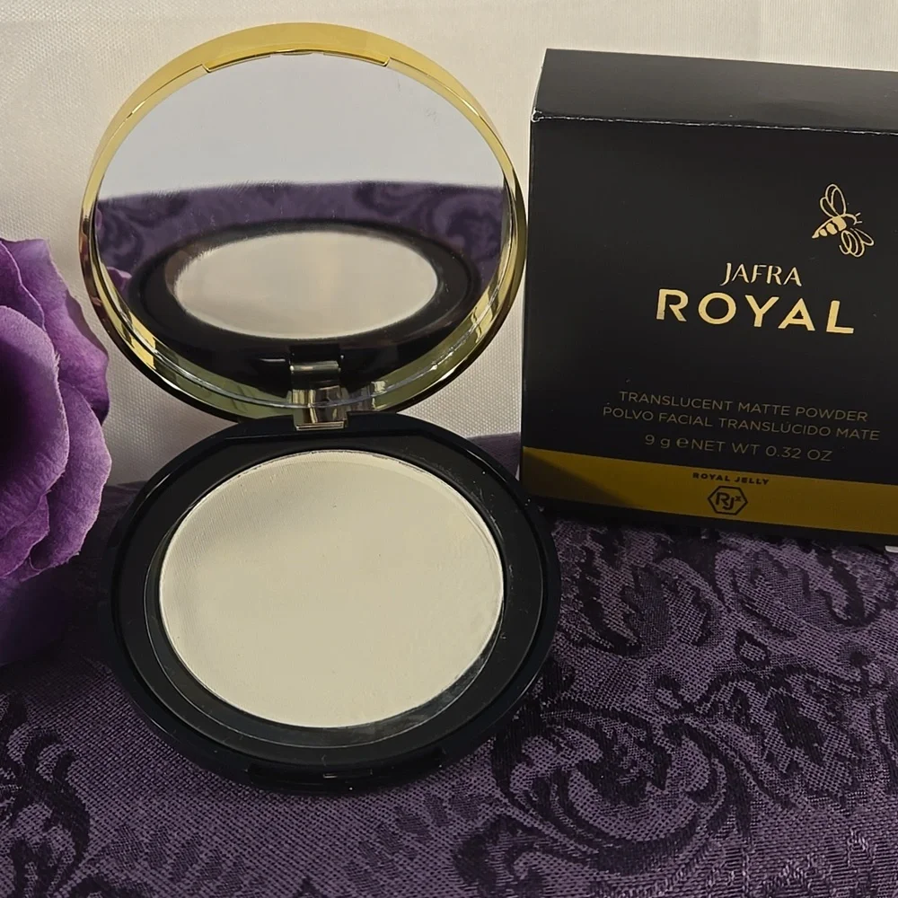 JAFRA ROYAL TRANSLUCENT MATTE POWDER